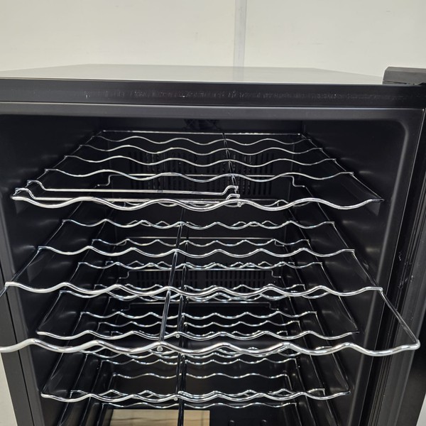 Wine rack / bottle fridge