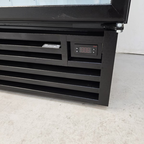 New B Grade Tefcold 1110Ltr Display Fridge