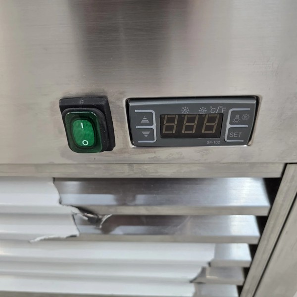 B Grade Polar Multideck Display Fridge