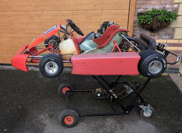 Mari Rotax Max Kart