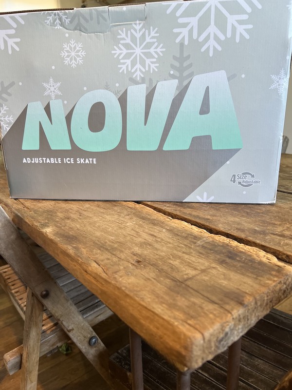 Nova Ice Skates