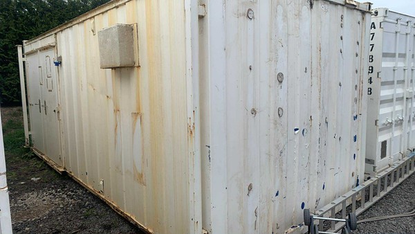 21' x 9' anti vandal 4 + 1 steel toilet block 21' x 9' anti vandal 4 + 1 steel toilet block