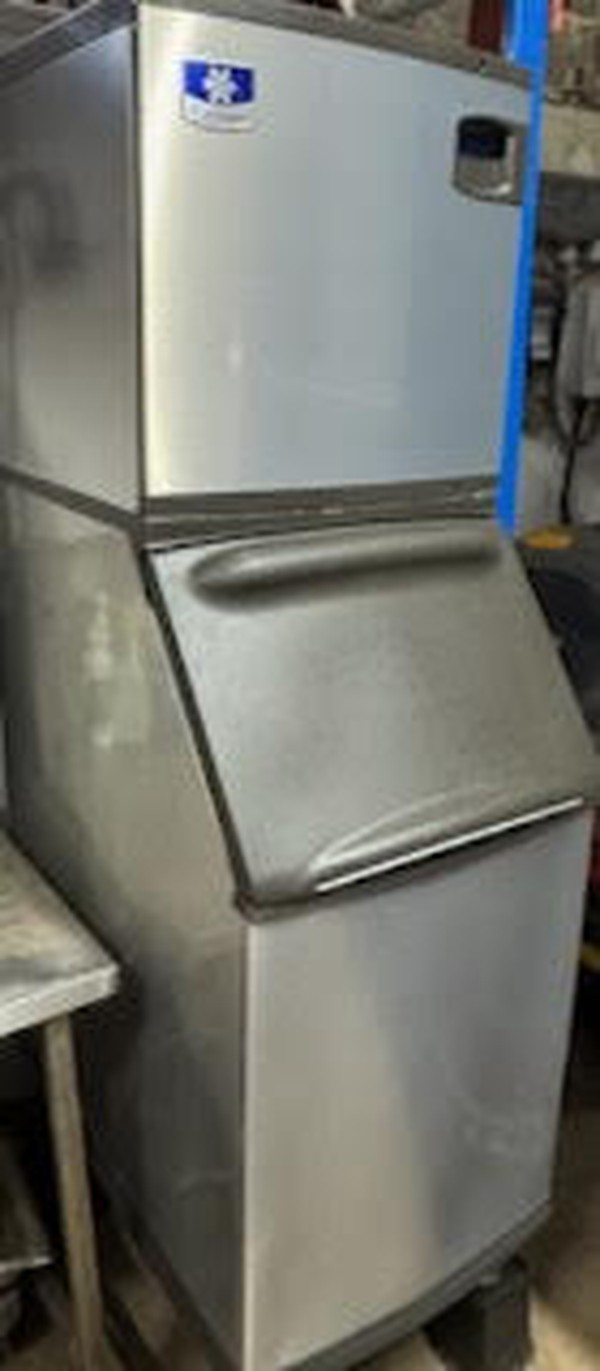 Large ice machine for sale