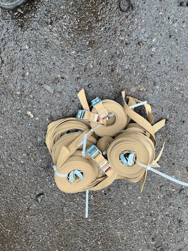 straps for linking Tipis