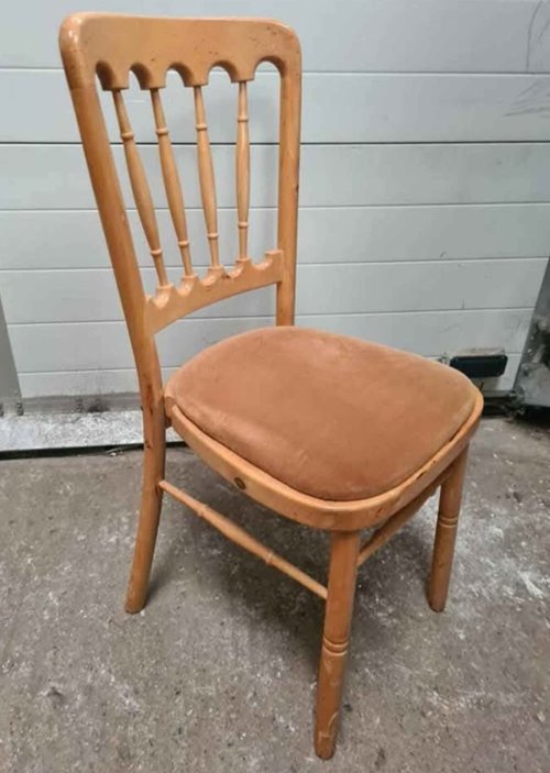 Cheltenham Banquet Chairs For Sale