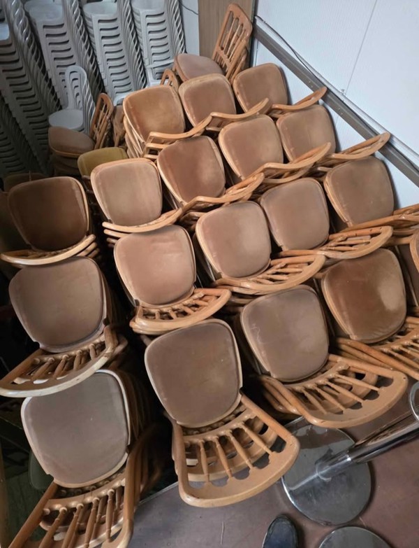 Cheltenham Banquet Chairs