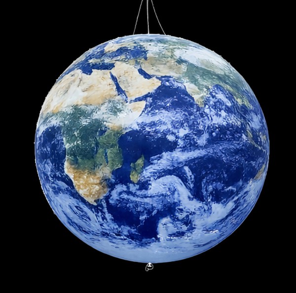 Used 6m Diameter Inflatable Earth Used 6m Diameter Inflatable Earth