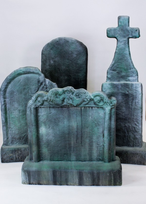 Secondhand 6x Prop Gravestones Secondhand 6x Prop Gravestones