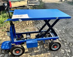 4x Huada Battery Operated Drive Train Lifts