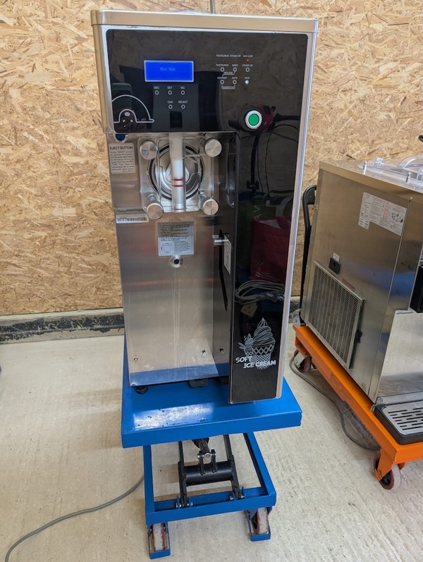 2x ICETRO 271THSN Soft Ice Cream Machine - Oxfordshire 5
