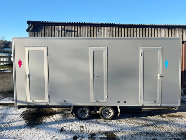 Ladies and gents toilet trailer for sale