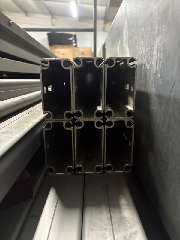 Tectonics 9m box section aluminium rafters