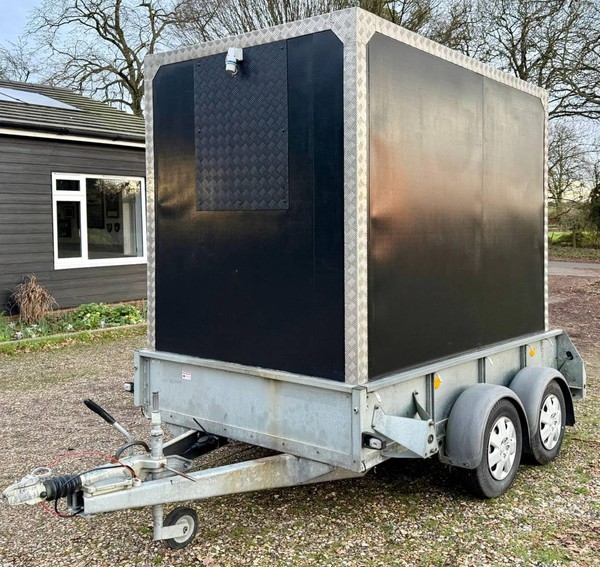 Ifor Williams Large Insulated Box Trailer For Sale Ifor Williams Large Insulated Box Trailer For Sale