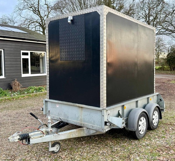 Ifor Williams Insulated Box Trailer For Sale