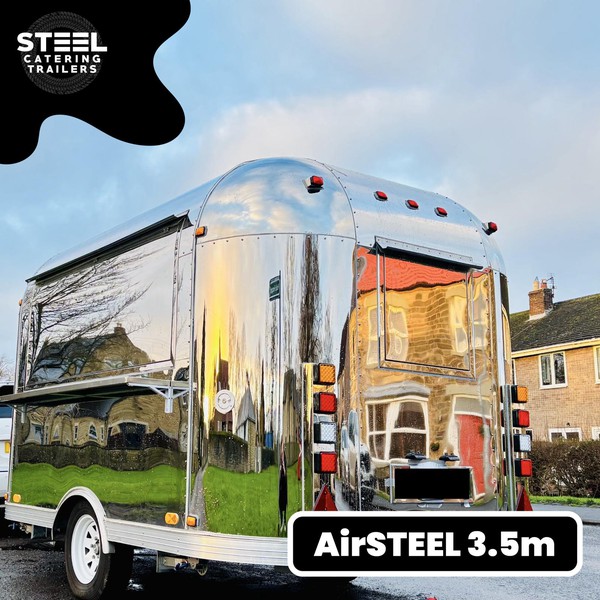 Catering trailer rear lights