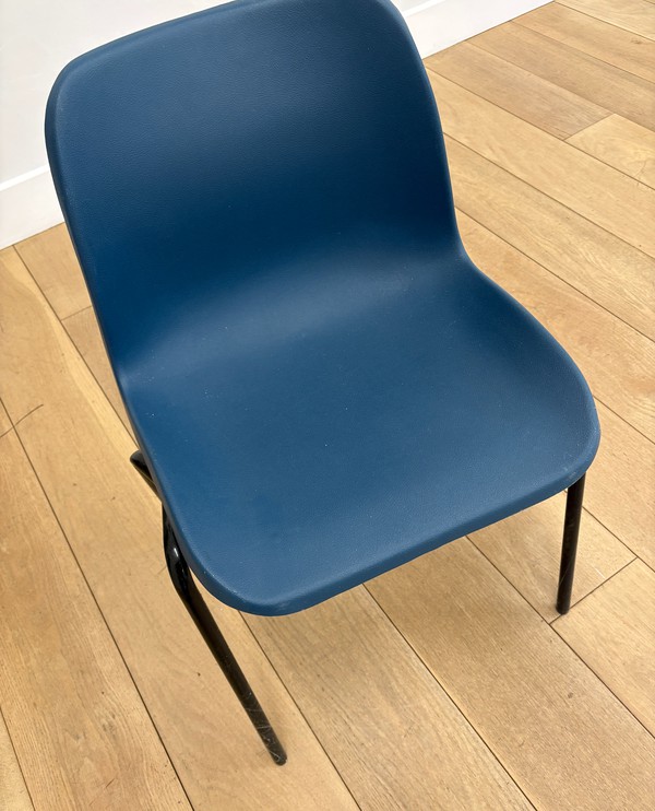Secondhand 30x Plastic Stackable Chairs