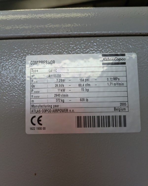 Compressor With Tank And Condensate Separator