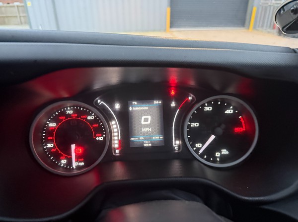 Luton Van With Tail Lift