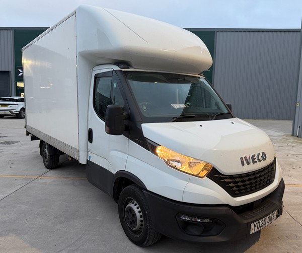 Secondhand Iveco 3.5T Luton Van