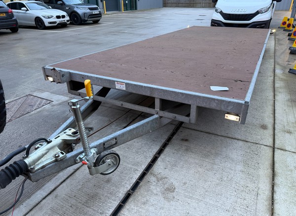 Used 3x 20ft Large Bed Bateson Trailer