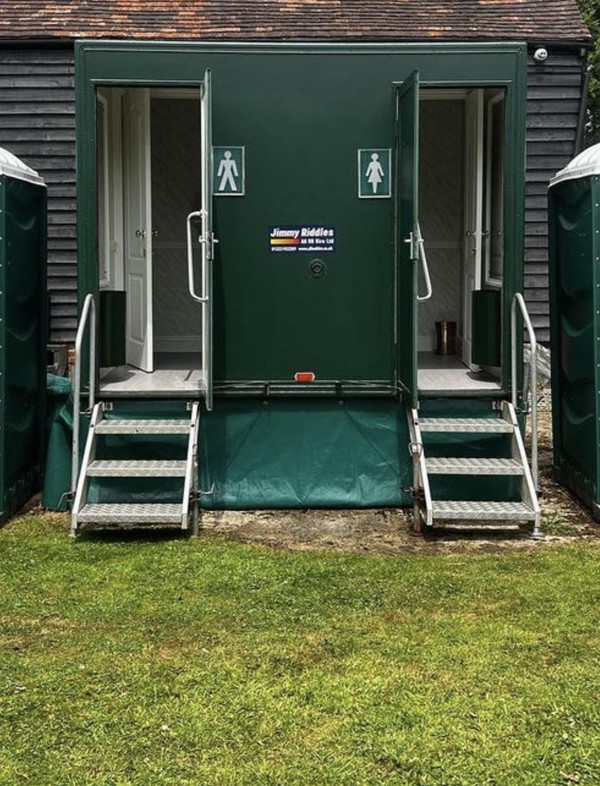 Luxury 1+1 Toilet Trailer