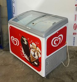 Ice cream chest Freezer