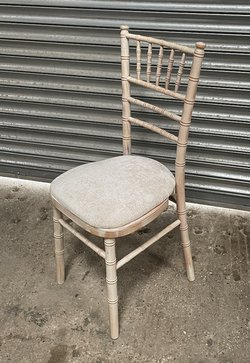 Limewash Chiavari Chair