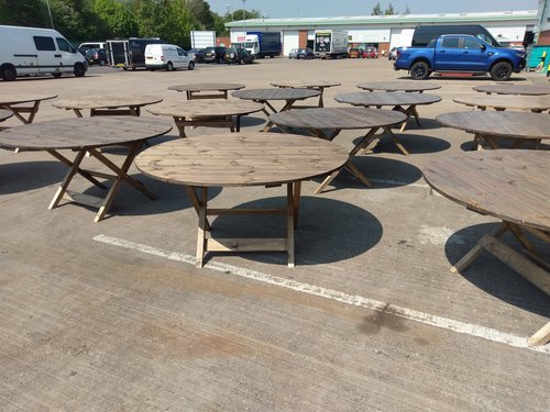 Rustic Round Folding Tables 5Ft
