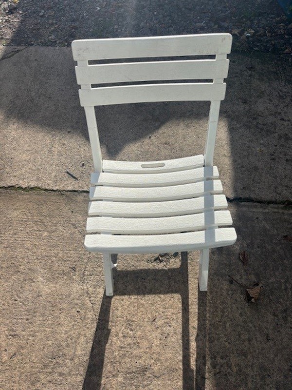 White folding chairs