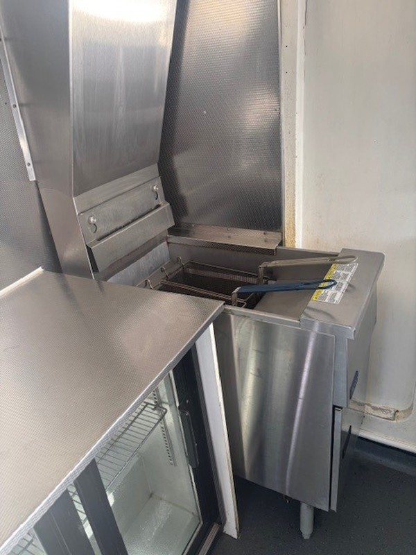 Catering van with LPG fryer