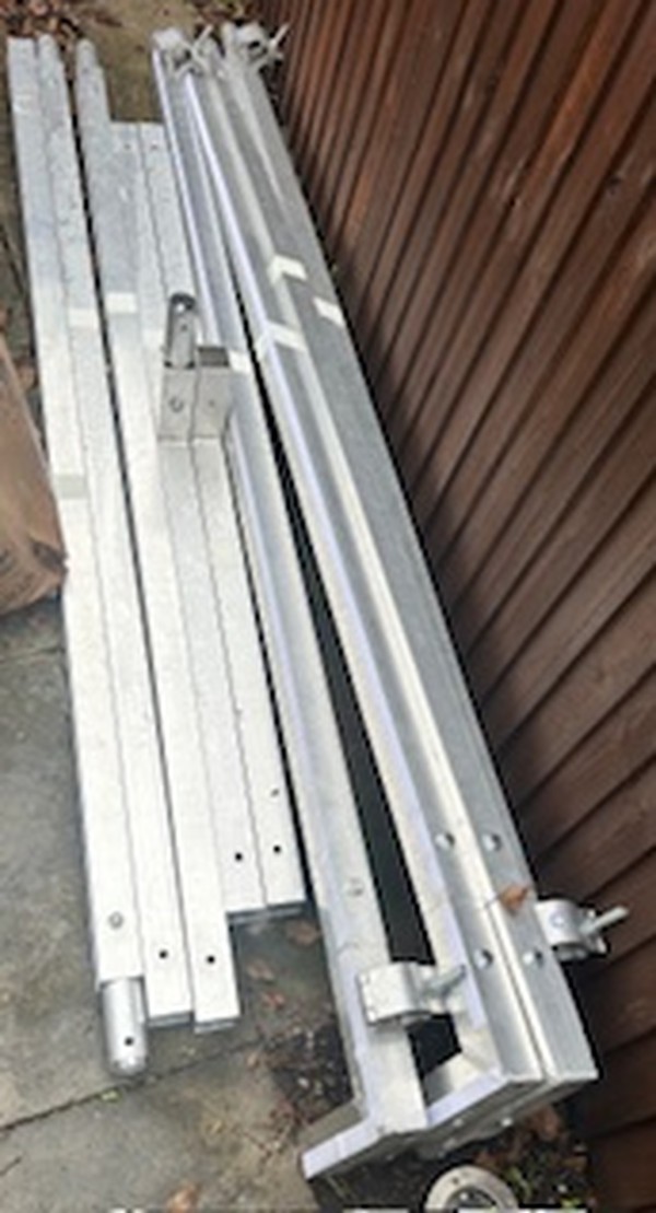 Secondhand Used Stage Truss Accessories For Sale