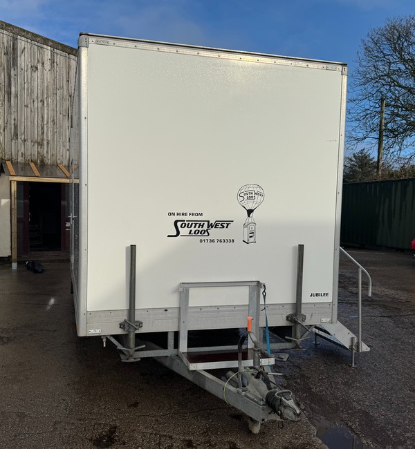 Secondhand 3 + 1 Toilet Trailer For Sale