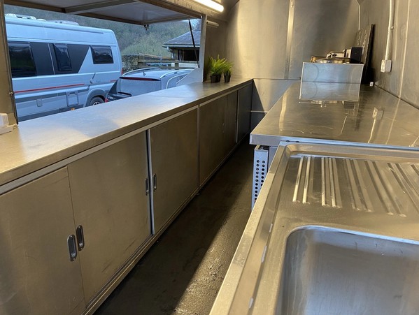 Mercedes Vario Food Truck