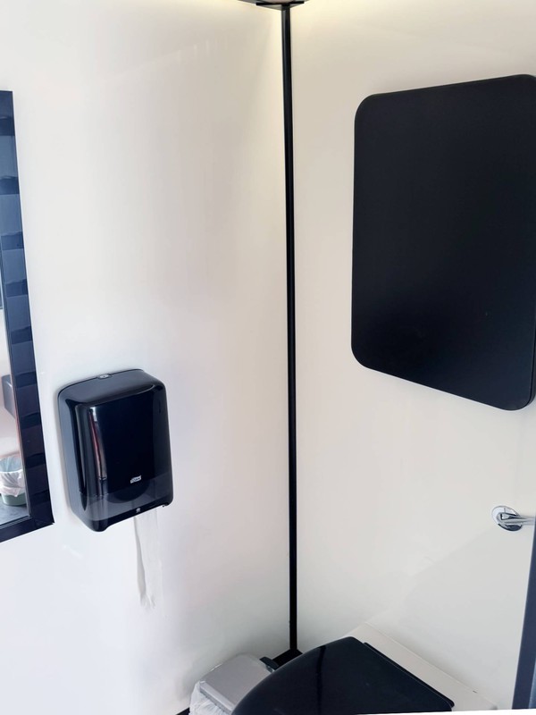 1+1 toilet trailer cubicle