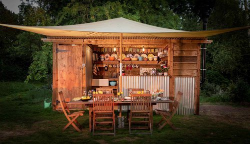 glamping kitchen hut