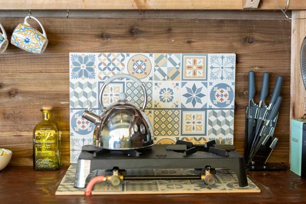 outdoor glamping kitchen