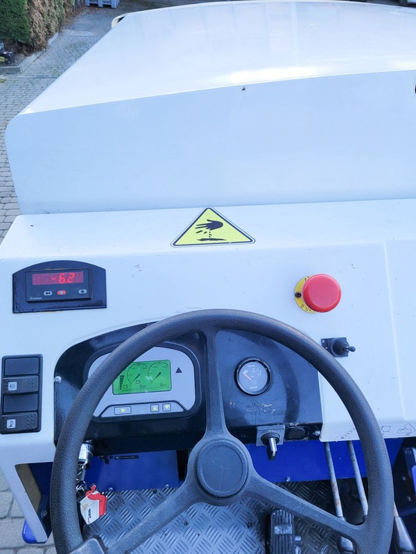 Secondhand ICETECH Electric Ice Resurfacer