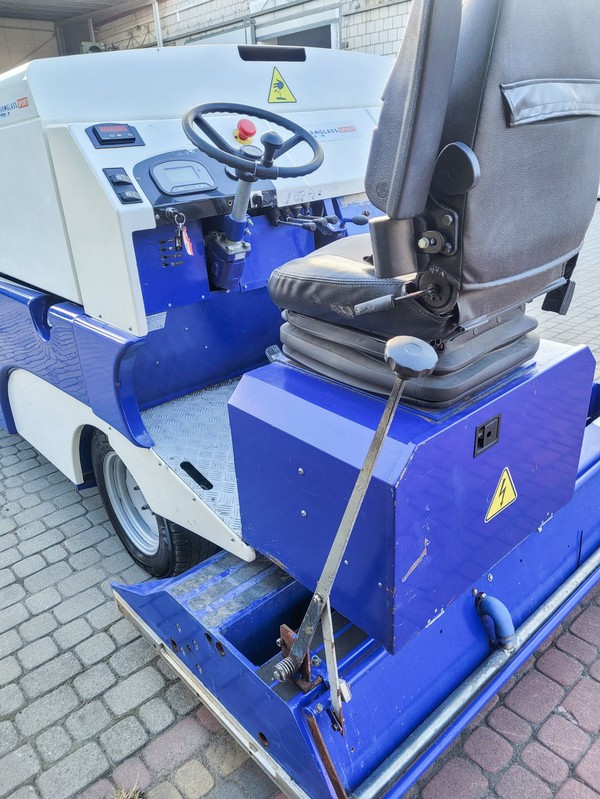 Used ICETECH Electric Ice Resurfacer For Sale