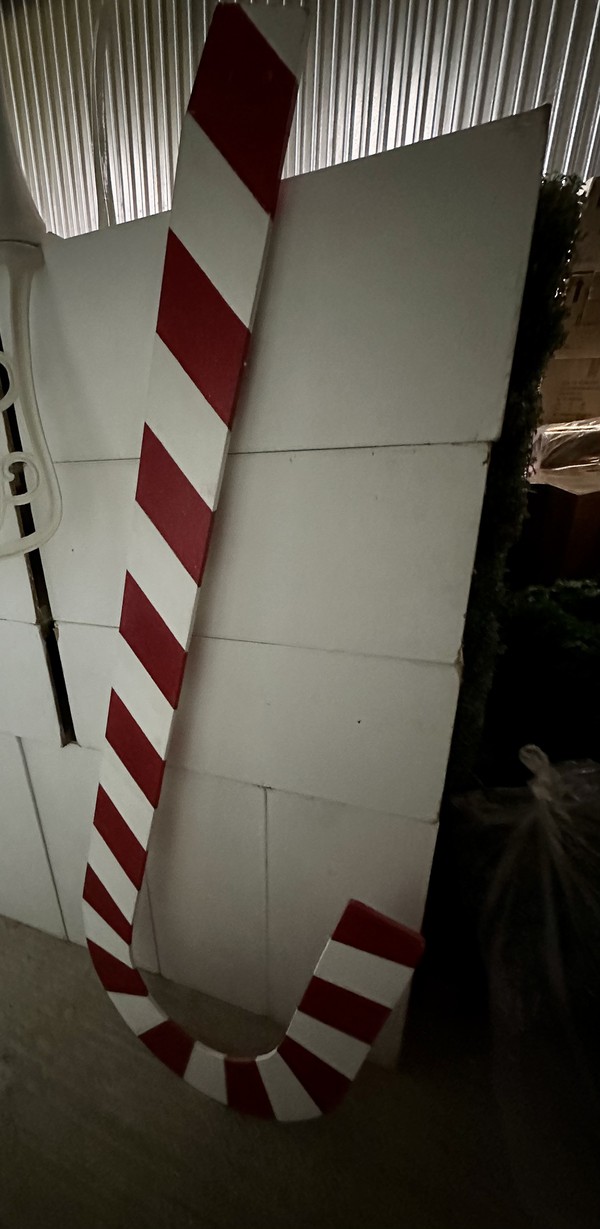 Giant Candy Cane Giant Candy Cane