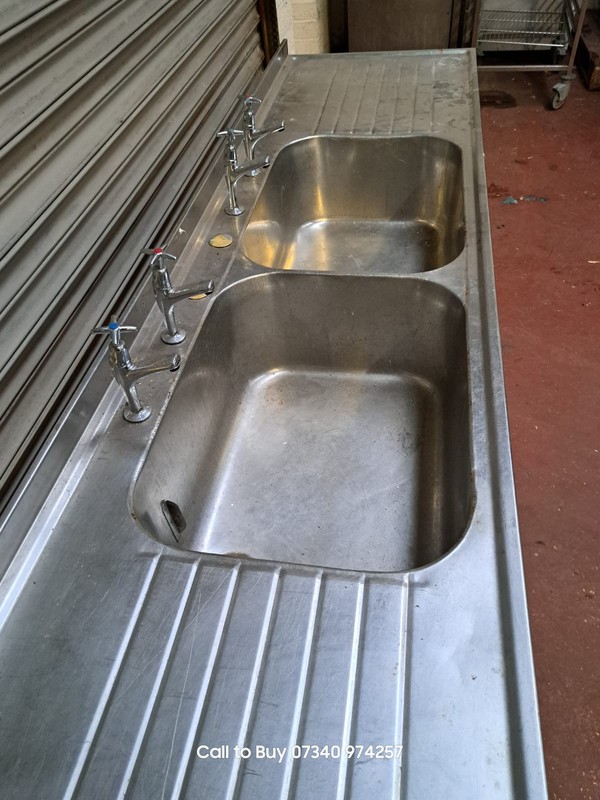 Double sink with double drainer for sale