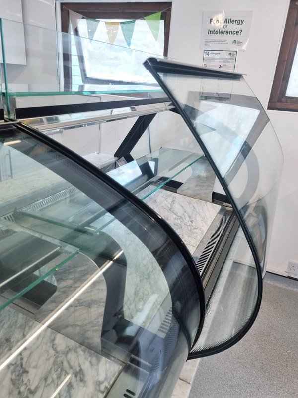 Refrigerated Serve Over Display counter