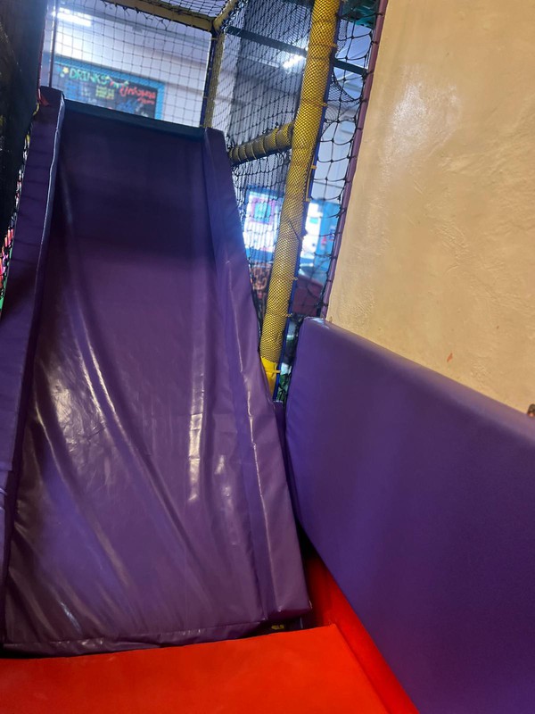 Soft play frame with slide Soft play frame with slide