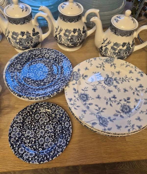 Churchill Vintage Prints Crockery