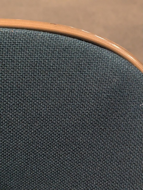 Selling Folding Conference Chairs Selling Folding Conference Chairs