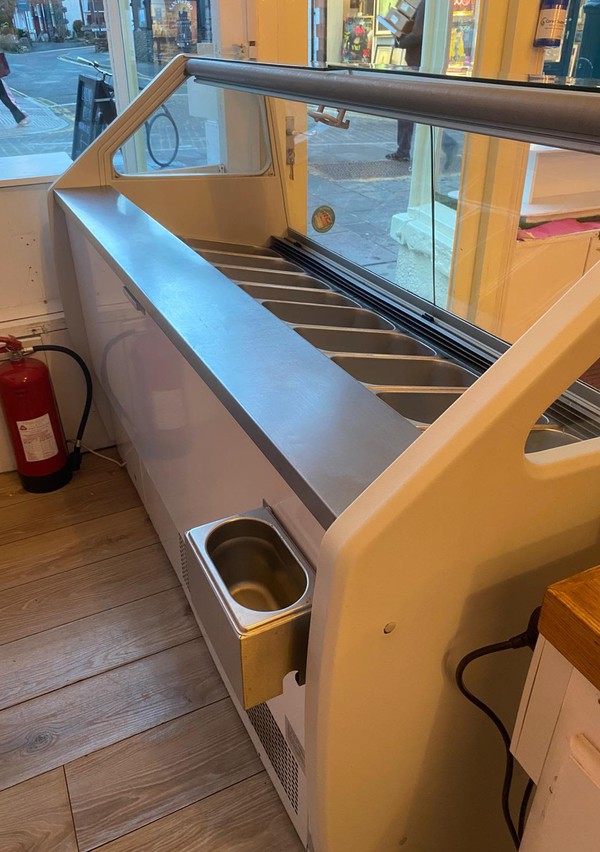 Secondhand Serve Over Ice Cream Counter Secondhand Serve Over Ice Cream Counter