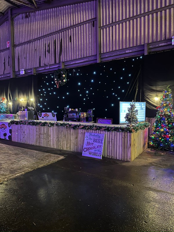 Ice rink cafe / reception