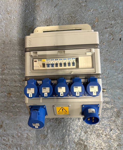 32/1 Distribution Board For Sale