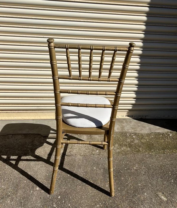 80 Gold Chiavari Chairs With Pads For Sale