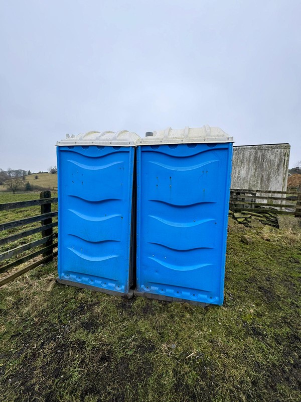 Portable toilets for building sites for sale
