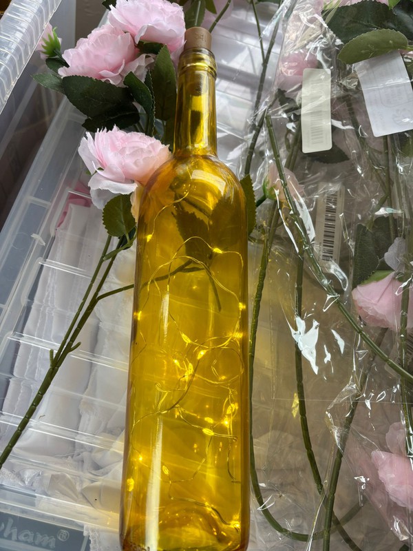 Artificial flowers for weddings